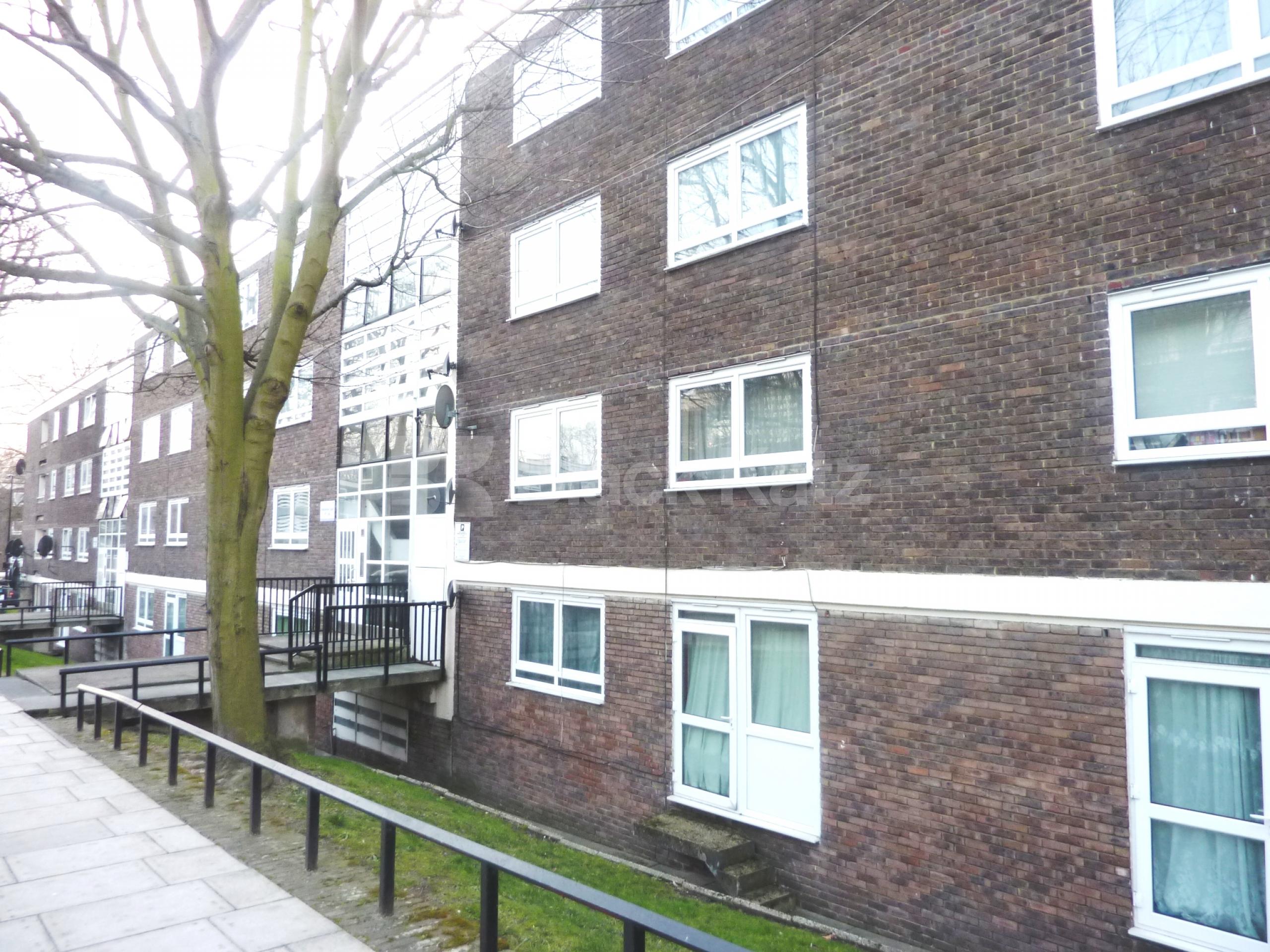 			NEW INSTRUCTION BY CANAL!, 2 Bedroom, 1 bath, 1 reception Flat			 Delamare Terrace, WARWICK AVENUE W2